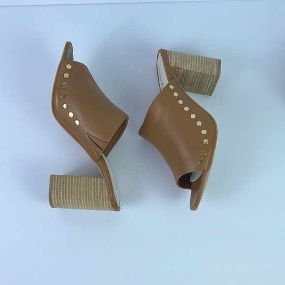 DIBA.True Twin Crest Heel SandaL - Picture 7 of 11